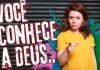 Você Conhece a Deus ou Conhece o Que o Pastor Fala Sobre Ele? Você conhece a Deus ou só repete o que o pastor fala? Descubra por que terceirizar o seu relacionamento com Deus é perigoso e como desenvolver uma fé própria.