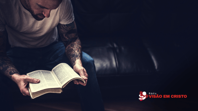como ler a Bíblia Aprenda como ler a Bíblia de forma simples e profunda, entendendo o contexto, aplicando os ensinamentos e evitando erros comuns na leitura.