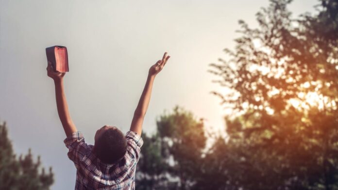 hosana o noivo vem hosana o noivo vem