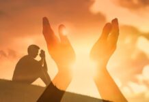 Oração respondia e voto cumprido Capa Podcast Reflexão da Bíblia com tema Oração respondia e voto cumprido