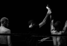 O Grande Conflito Capa podcast Reflexão da Bíblia com tema O Grande Conflito