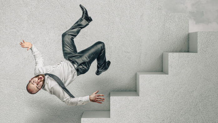 O princípio da queda O princípio da queda