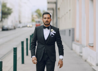 O papel do marido no casamento foto de um noivo