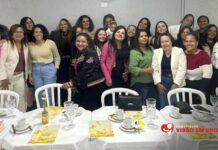 “Mesa com a Pastora” reúne mulheres da Visão em Cristo para uma tarde de edificação e comunhão Encontro “Mesa com a Pastora” reuniu as mulheres da Comunidade Visão em Cristo em 09/08/2025 para um bate-papo bíblico e um chá da tarde especial.