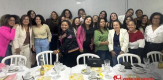 “Mesa com a Pastora” reúne mulheres da Visão em Cristo para uma tarde de edificação e comunhão Encontro “Mesa com a Pastora” reuniu as mulheres da Comunidade Visão em Cristo em 09/08/2025 para um bate-papo bíblico e um chá da tarde especial.