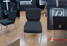 Visão em Cristo Adquire 200 Cadeiras para a Nova Igreja fotos do modelo das cadeiras