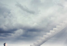 Caminhando na Luz: Reflexões a partir de João 8:12