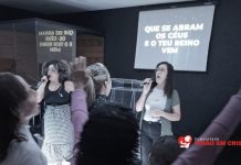 Culto com a Família terá horário especial no Dia das Mães na Visão em Cristo Culto com a Família da Visão em Cristo no Dia das Mães será realizado às 09h para permitir que famílias celebrem juntas a data especial.