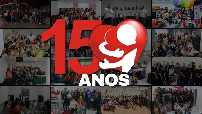 Visão em Cristo 15 anos Santa Ceia celebra os 15 anos da Comunidade Visão em Cristo com homenagens, três conversões, uma reconciliação e muita gratidão a Deus.